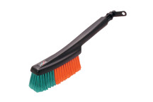 WATERFED HAND HELD VEHICLE BRUSH