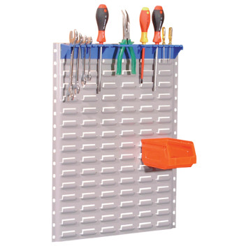 LOUVERED PANEL - 457MM X 915MM